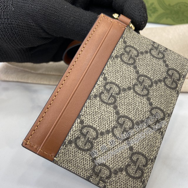 Gucci專櫃古馳最新款Emblem系列飾包帶卡片夾零錢包 jh2416型號：819121